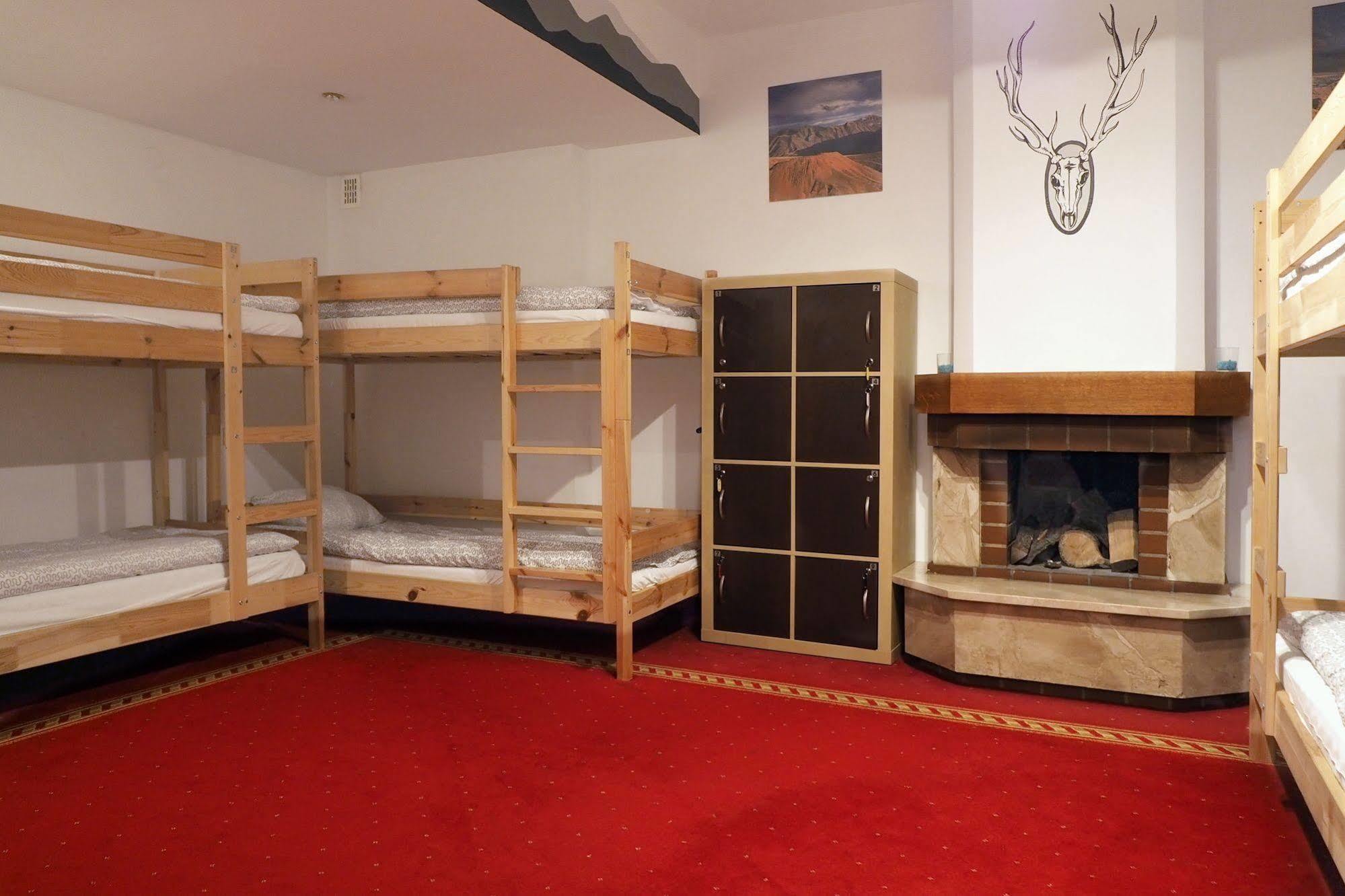 Adventura Hostel Varsavia Esterno foto